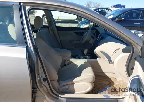 2014 Nissan Altima 2.5 S z USA, uszkodzony, nr VIN 1N4AL3AP3EC119567